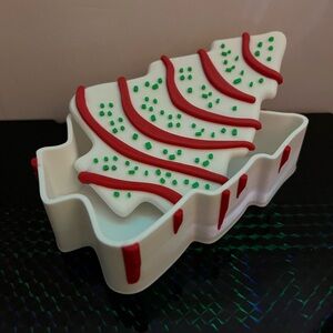 Little Debbie Christmas Cake Storage Bin by 3 D print